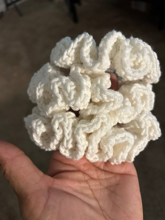 White cotton scrunchie
