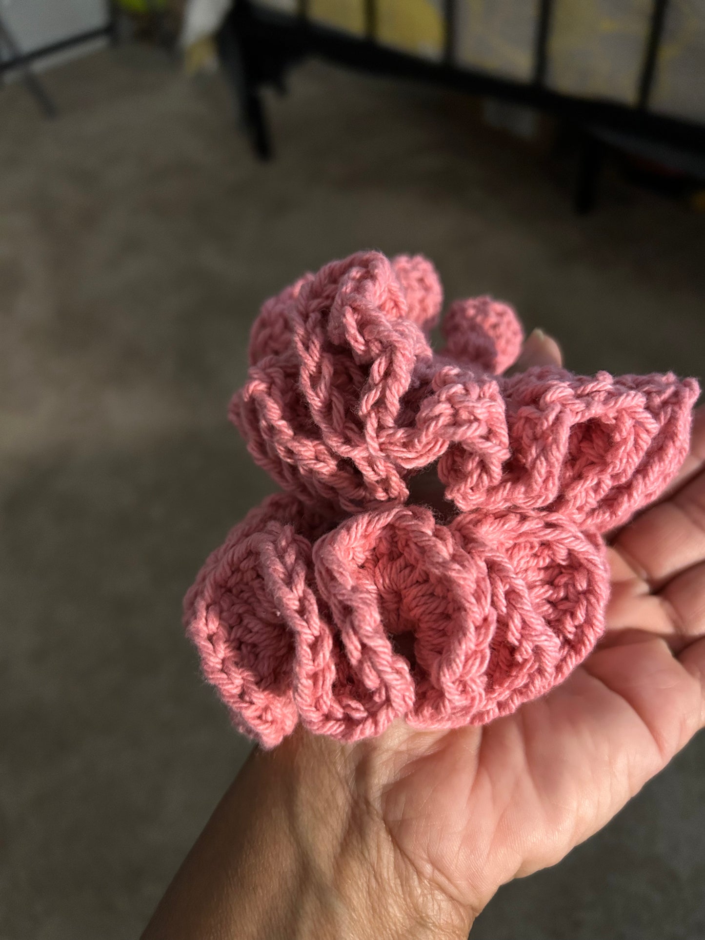 Pink cotton scrunchie
